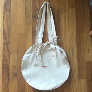 Brand new Orseund Iris archived circle tote